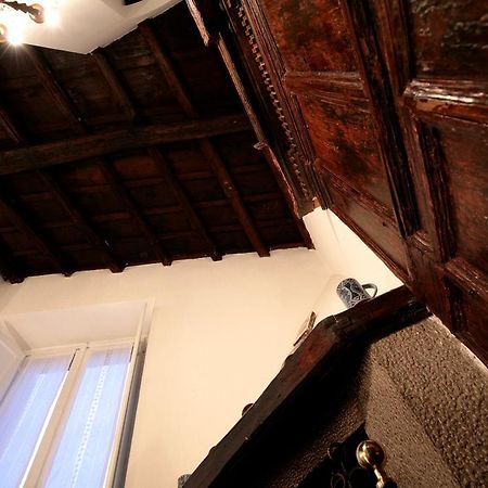 Domus Antonella A Trastevere Rom Exteriör bild