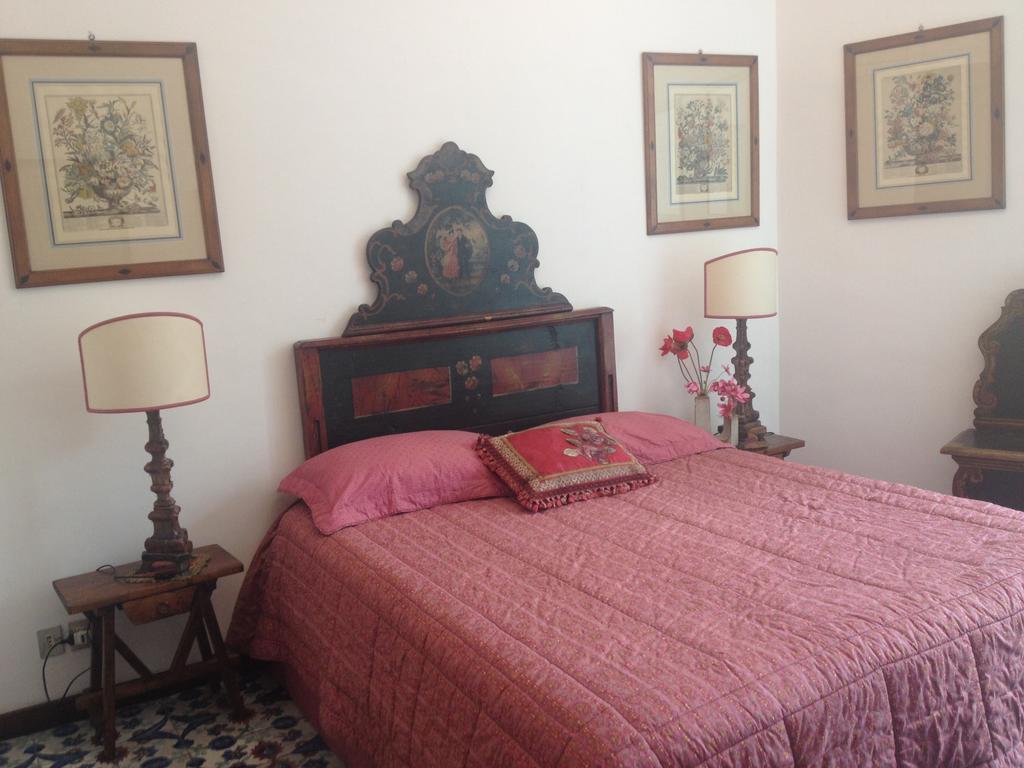 Domus Antonella A Trastevere Rom Rum bild